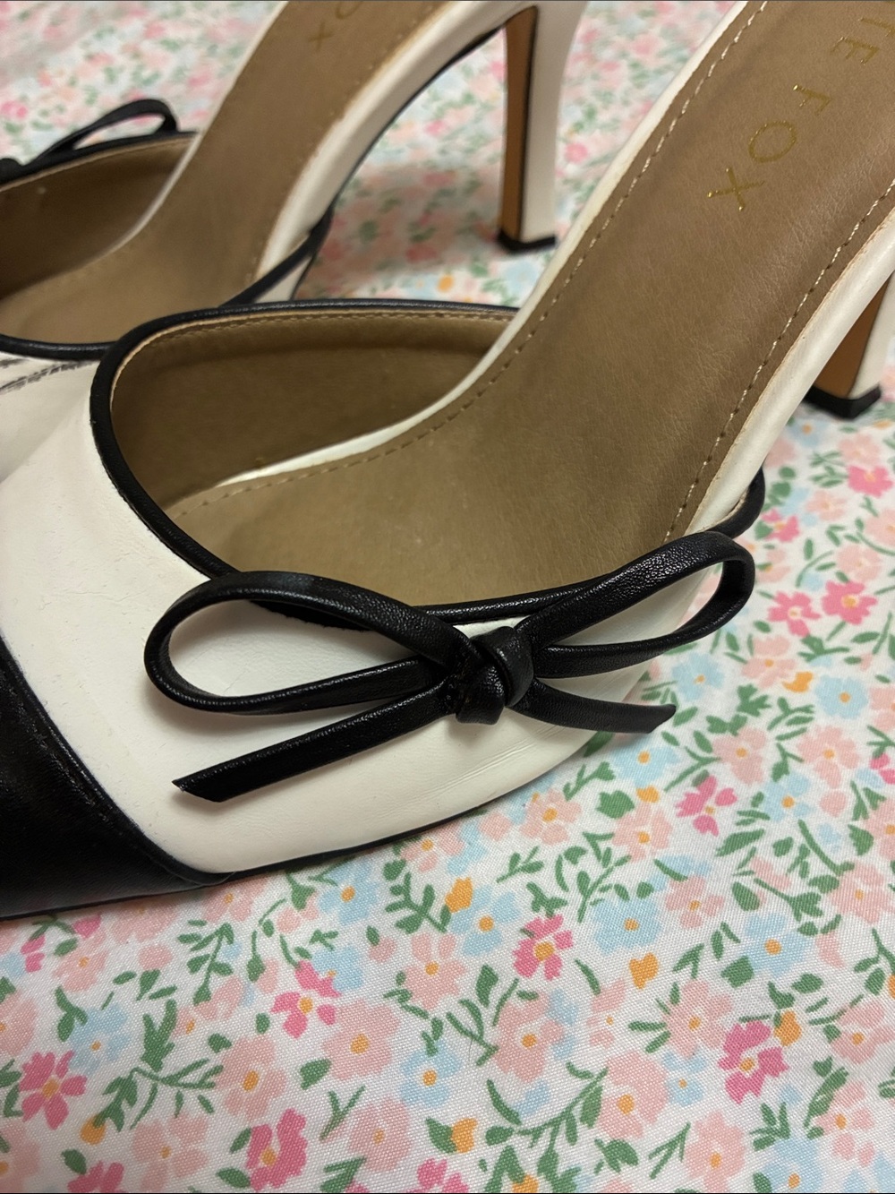 White Fox Boutique Black & White Pointed Mule Heels with Bow - Picture 3 of 6